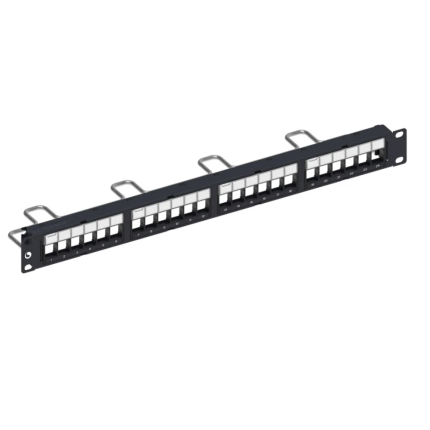 CommScope 760237040 patch panel Cat6 de 24 puertos